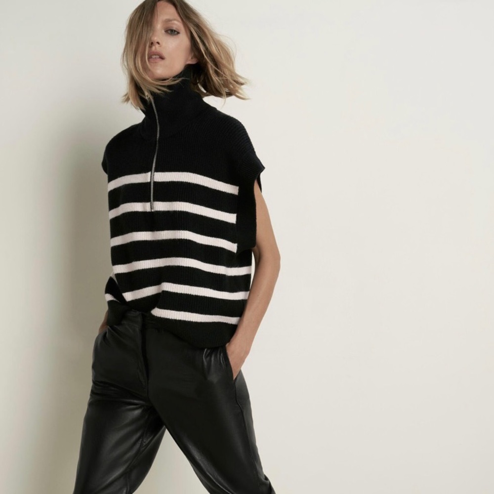 NWT Zara quarter zip sweater vest